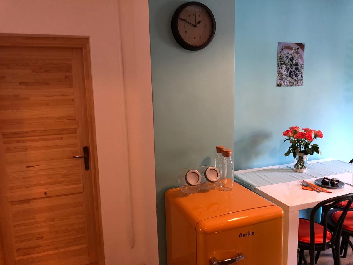 Tulipan Villa Panzio Szolnok Exteriör bild